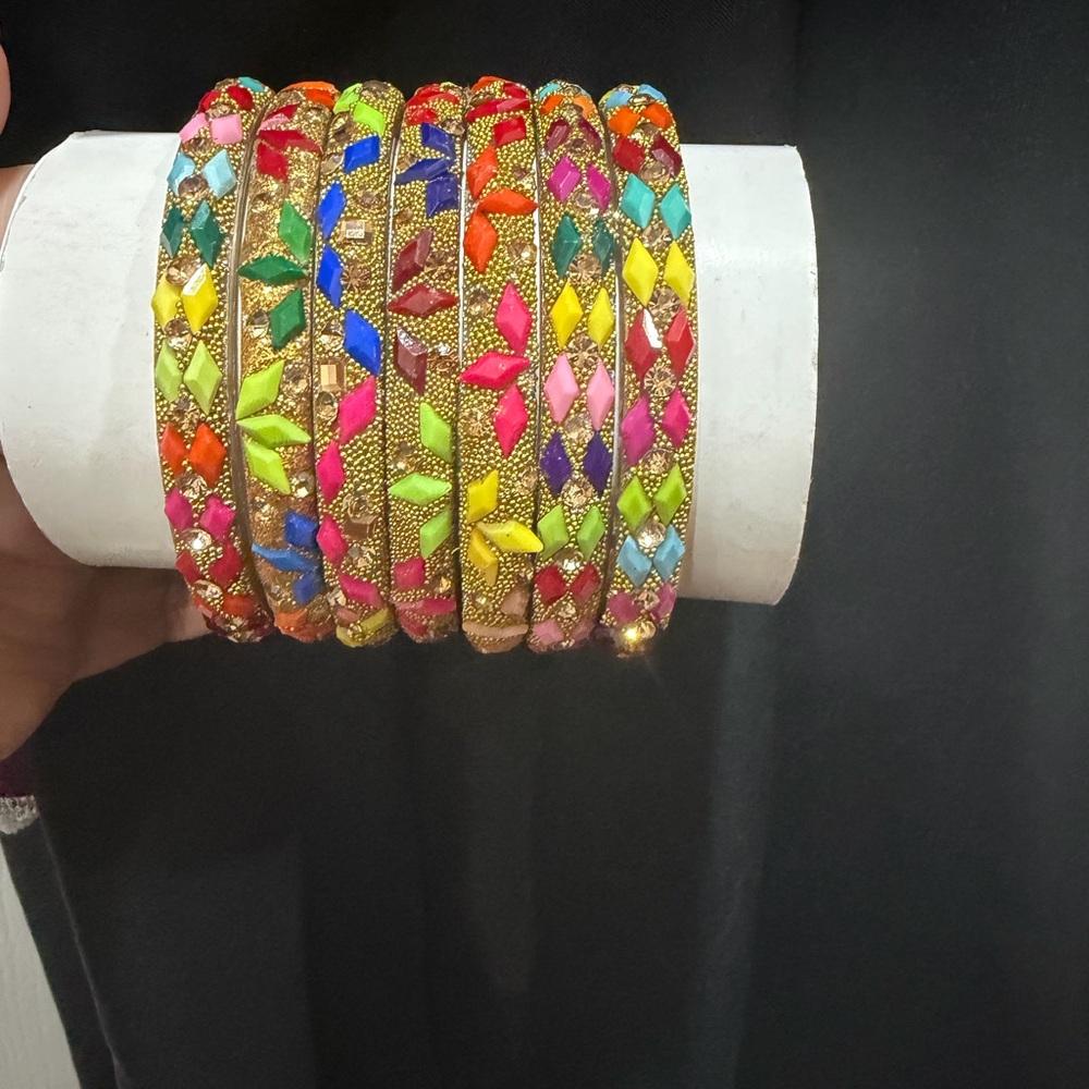 Multicolor  Bangle Set